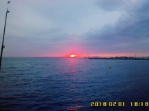 Закат над морем с облаками и рыболовной удочкой — CostaSpain.net Закат над морем с облаками и рыболовной удочкой
